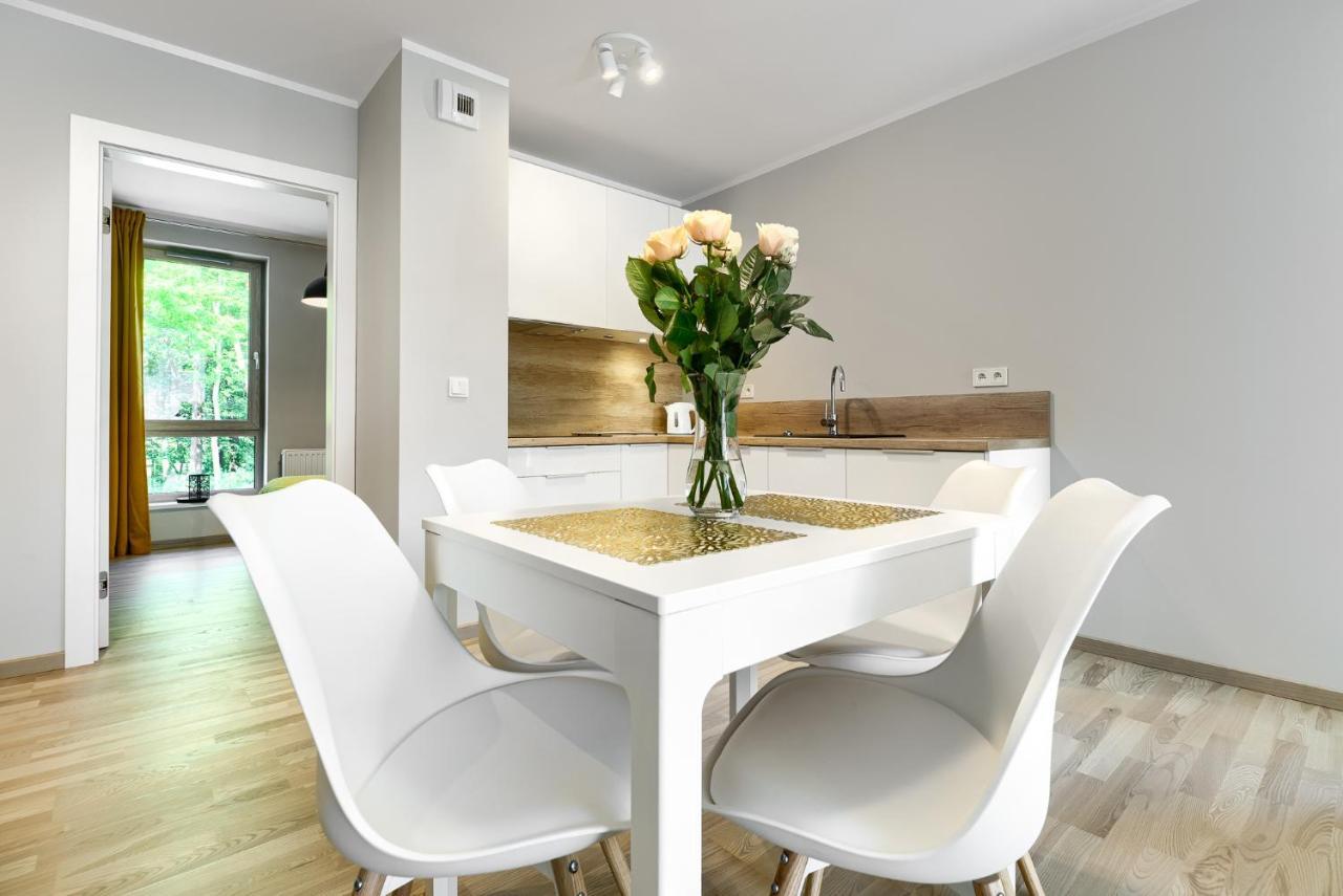 Apartament Bursztynowy Rezydencja Park Миелно Екстериор снимка