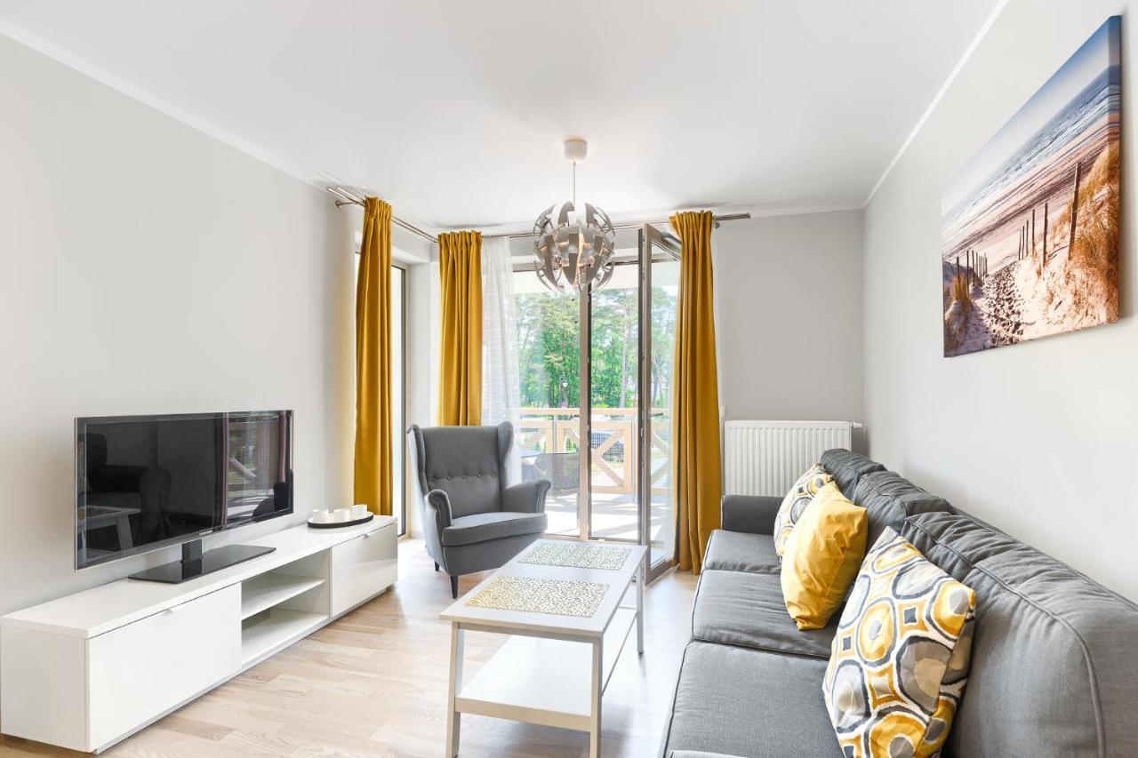Apartament Bursztynowy Rezydencja Park Миелно Екстериор снимка