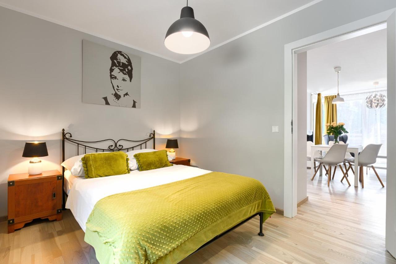 Apartament Bursztynowy Rezydencja Park Миелно Екстериор снимка