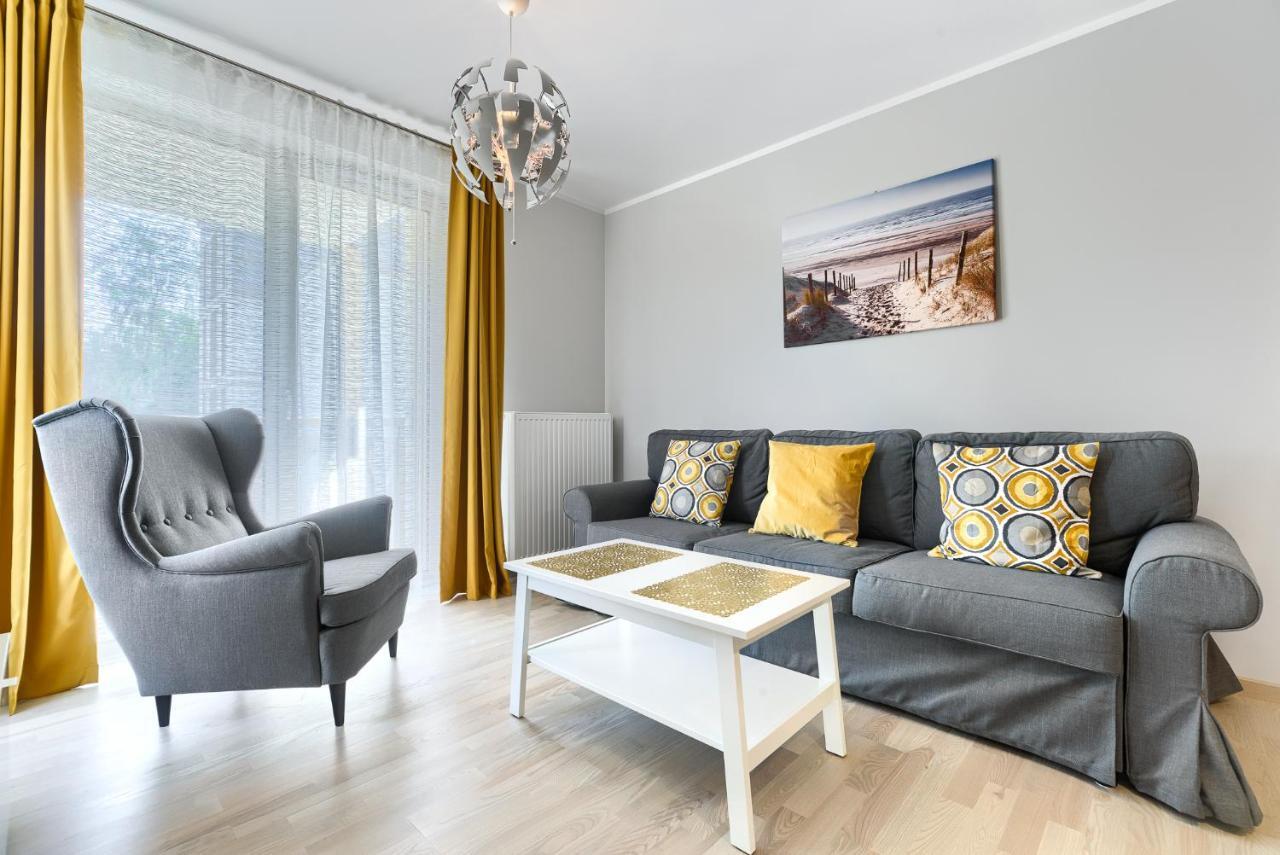 Apartament Bursztynowy Rezydencja Park Миелно Екстериор снимка