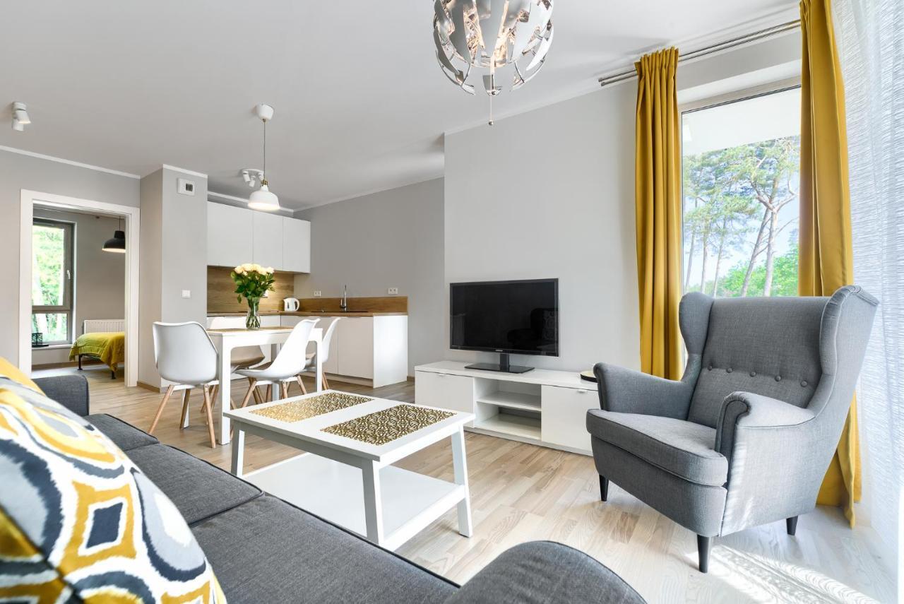 Apartament Bursztynowy Rezydencja Park Миелно Екстериор снимка