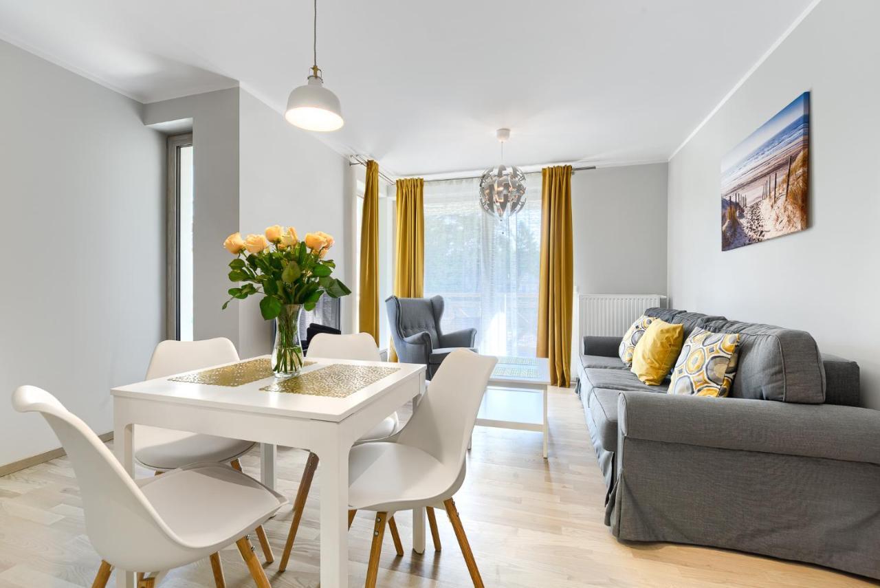 Apartament Bursztynowy Rezydencja Park Миелно Екстериор снимка